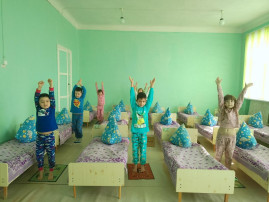 Гимнастика после дневного сна в подготовительной группе. Гимнастика после дневного сна в подготовительной группе.