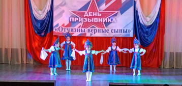 Участие в праздничном концерте. Участие в праздничном концерте.