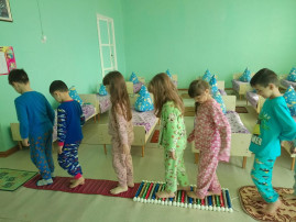 Гимнастика после дневного сна в подготовительной группе. Гимнастика после дневного сна в подготовительной группе.