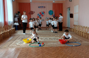 Развлечение ко Дню Космонавтики. Развлечение ко Дню Космонавтики.