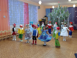 Новогодние приключения Новогодние приключения.