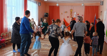 Праздник «Февромарт». Праздник «Февромарт».